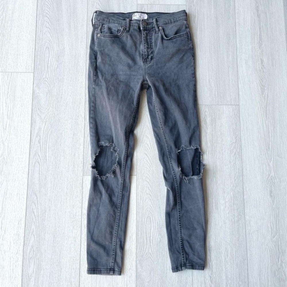 Free People Blow Out Knee Skinny Jean High Rise 27